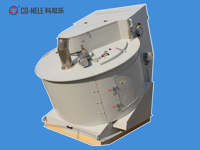 ǿ��������