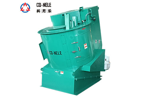 ǿ��������